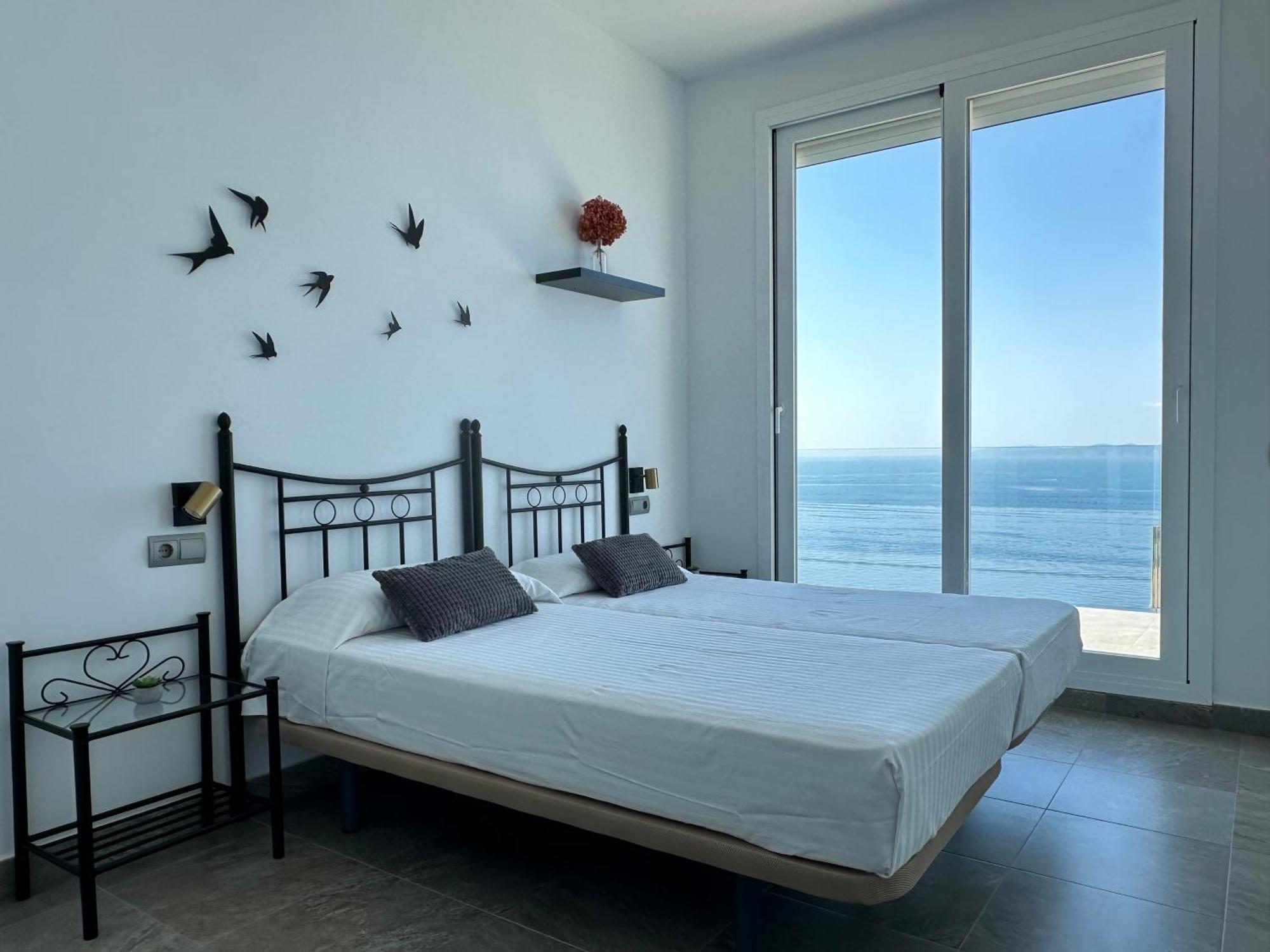 Agi Turo Villa Roses Exterior photo